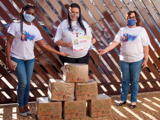 Siemaco Piracicaba doa cestas básicas ao projeto ‘Libras de Piracicaba e Região’